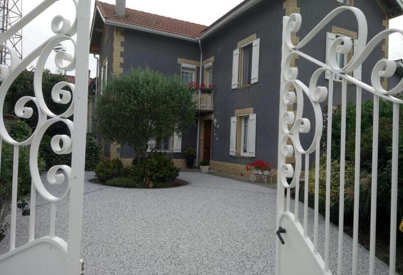 مبيت وإفطار Chambres D'hôtes Toulaho