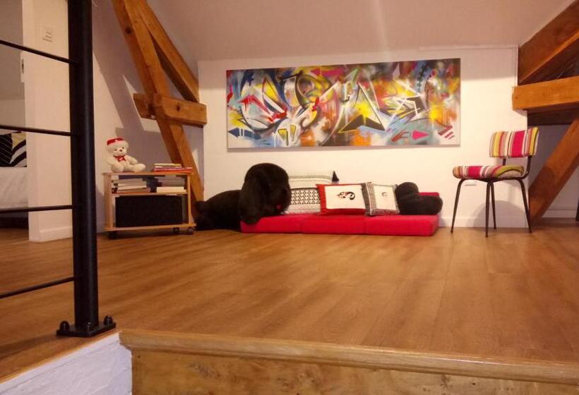 مبيت وإفطار Chambres D'hôtes Toulaho