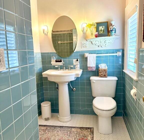 Bed and Breakfast The Holly And Ivy Inn