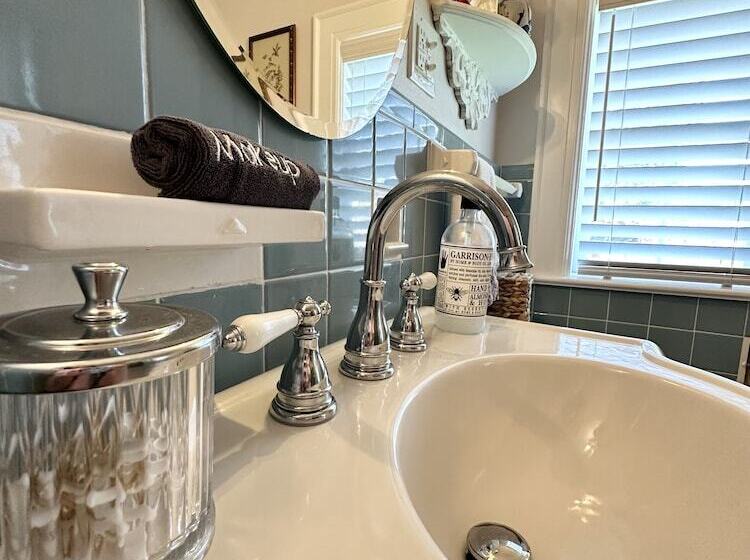 Bed and Breakfast The Holly And Ivy Inn