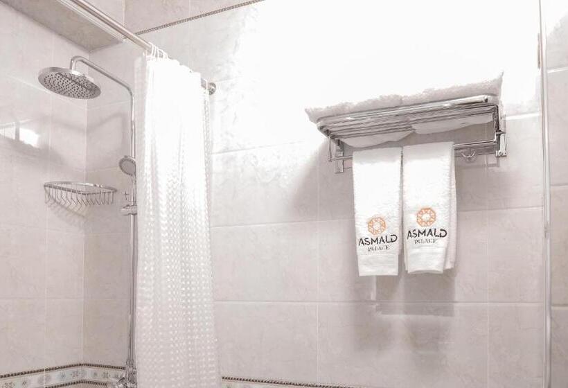 בית מלון כפרי Asmald Palace