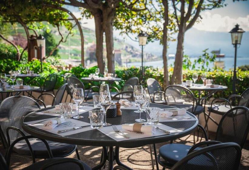 Отель Auberge De Rivaz