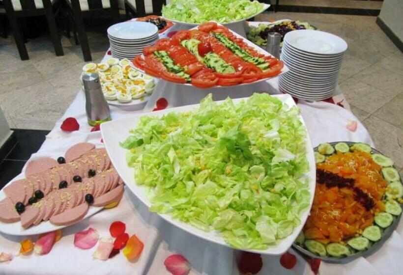 هتل De La Vallée