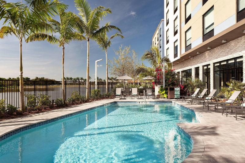 Отель Fairfield Inn & Suites By Marriott Wellington West Palm Beach