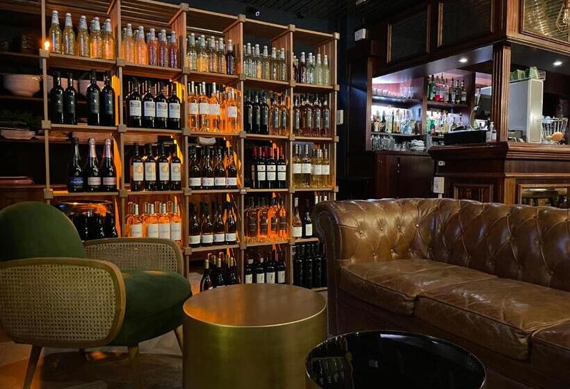 هتل Ostan Hôtel Boutique