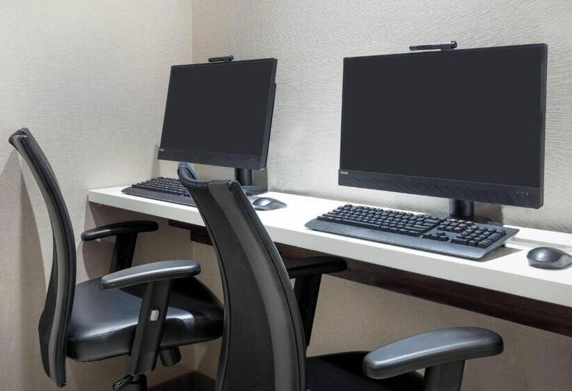 فندق Springhill Suites By Marriott Indianapolis Westfield