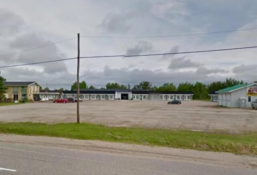 Moose Motel
