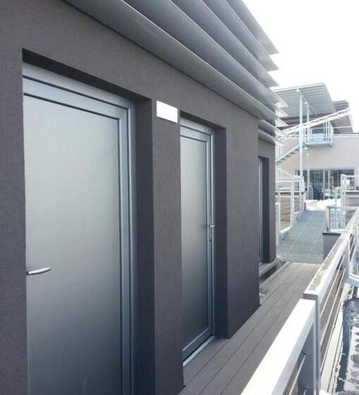 مُتل Raceland Krško