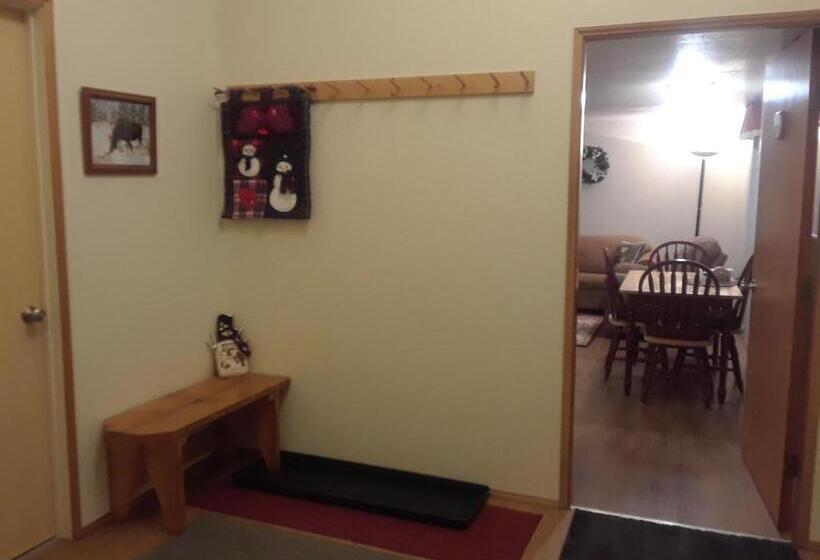 بنسيون Alaska's Northland Inn