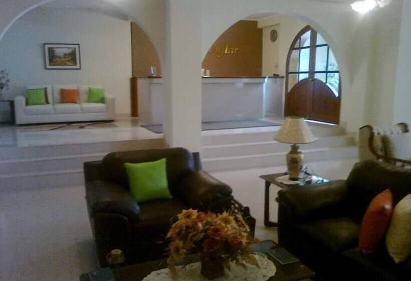 پانسیون Costa Manglar