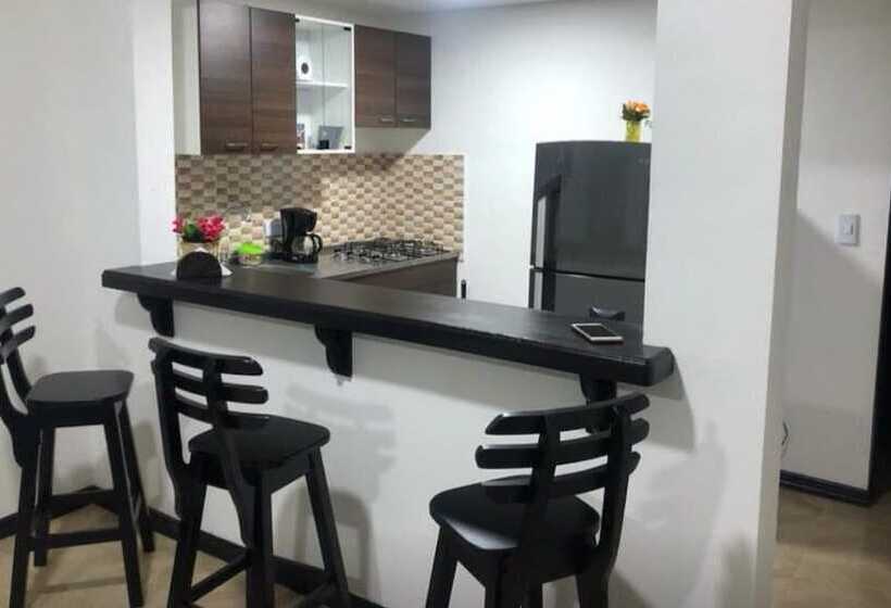 פנסיון Hostal Don Julio