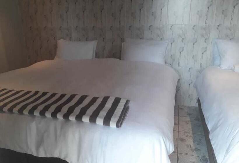 Пансион Legae Larona