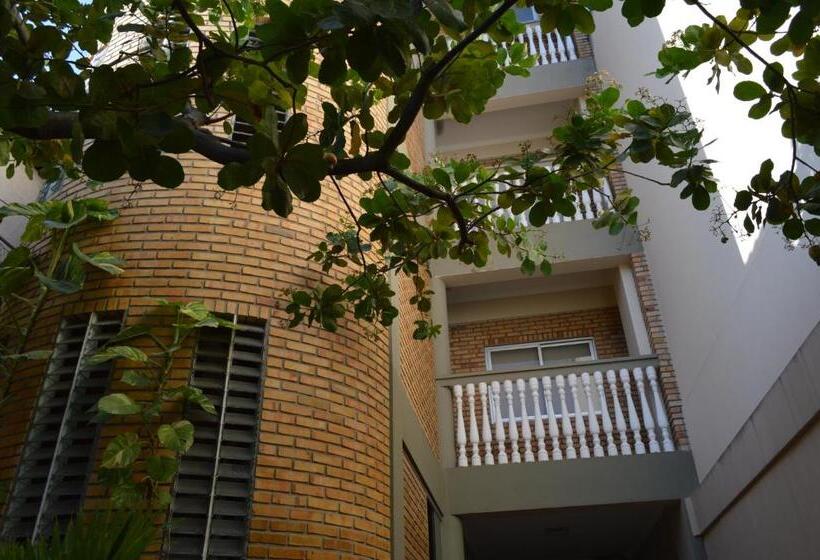 Пансион Pousada Ayrumã