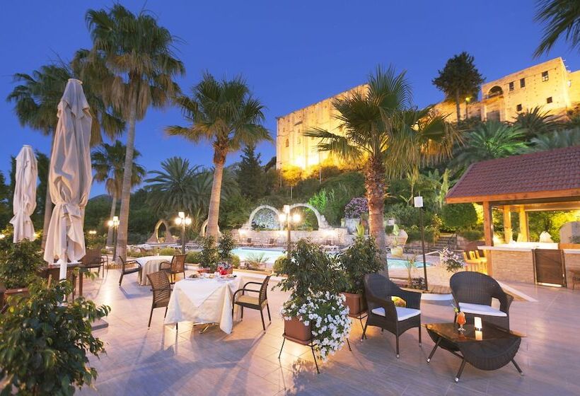 הוסטל Bellapais Gardens