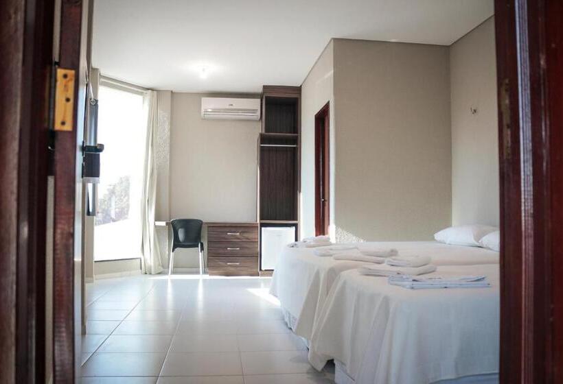 ユースホステル Ello