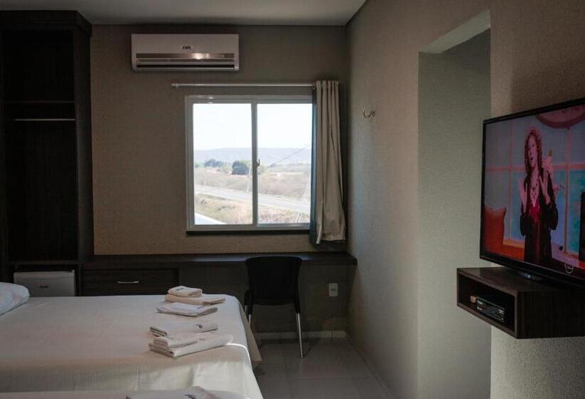 ユースホステル Ello