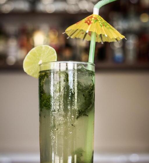 ユースホステル Ello