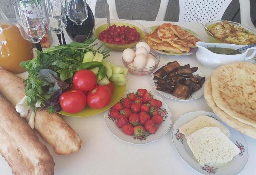 هاستل White House In Kakheti Eniseli