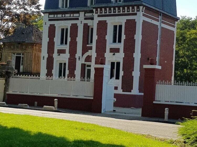 Bed and Breakfast Hameau Des Essarts