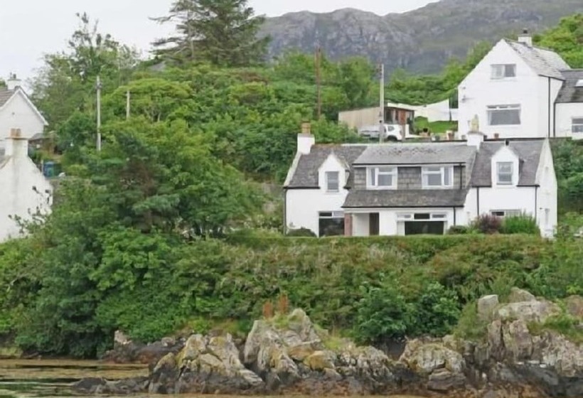 Bed and Breakfast Hillside