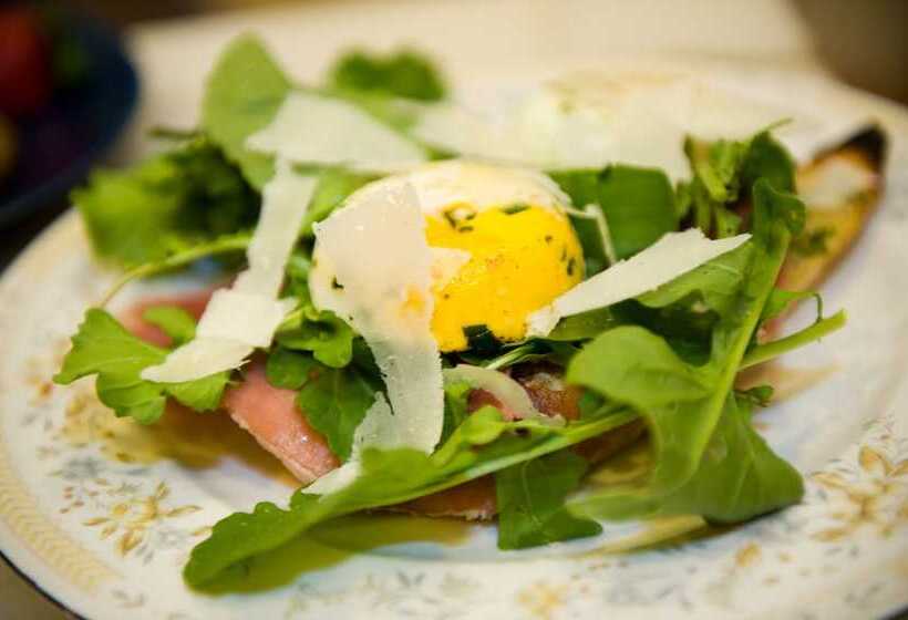 مبيت وإفطار Hopkins Ordinary Bed, Breakfast And Ale Works