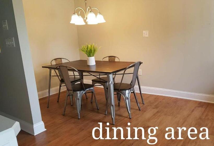 مبيت وإفطار Mansion Farm Inn