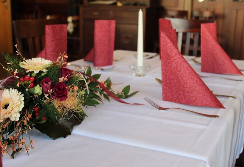 בית מלון כפרי Brauereigasthof Amberger