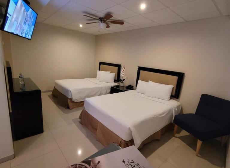 בית מלון כפרי Ch