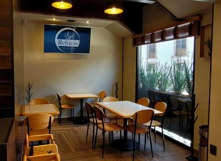 בית מלון כפרי Ch