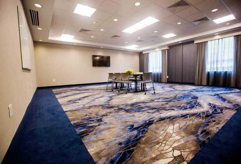 فندق Fairfield Inn & Suites By Marriott Philadelphia Broomall/newtown Square