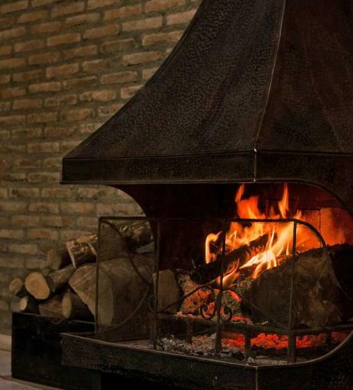 בית מלון כפרי Family Orchard Bed & Breakfast