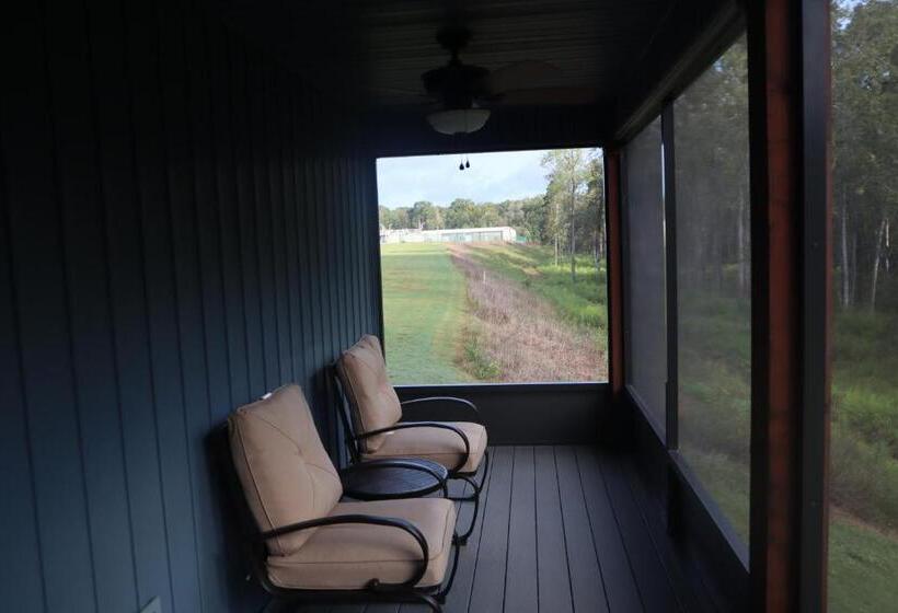 فندق Magnolia Creek Lodge