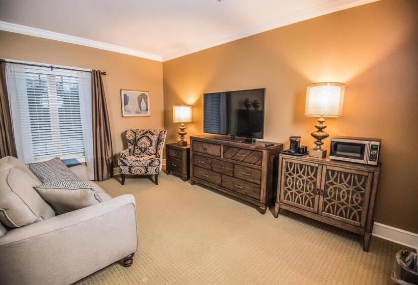 فندق Magnolia Creek Lodge