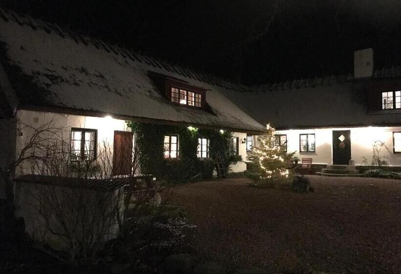 Husargårdens Bed & Breakfast