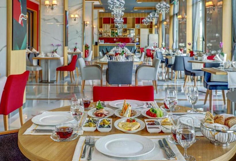 Merit Grand Mosta Spa Hotel & Casino