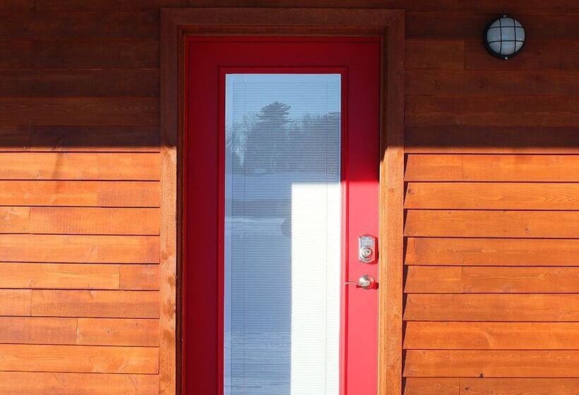 モーテル Tahquamenon Suites Lodging