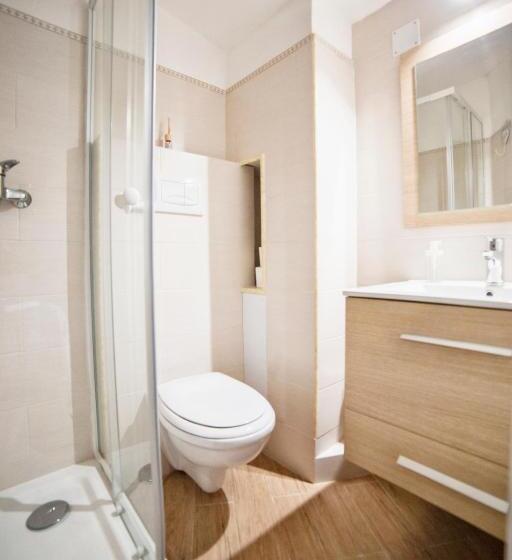 ペンション Ambrosia