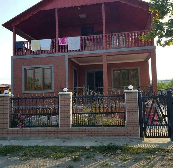 پانسیون Anaklia Guest House