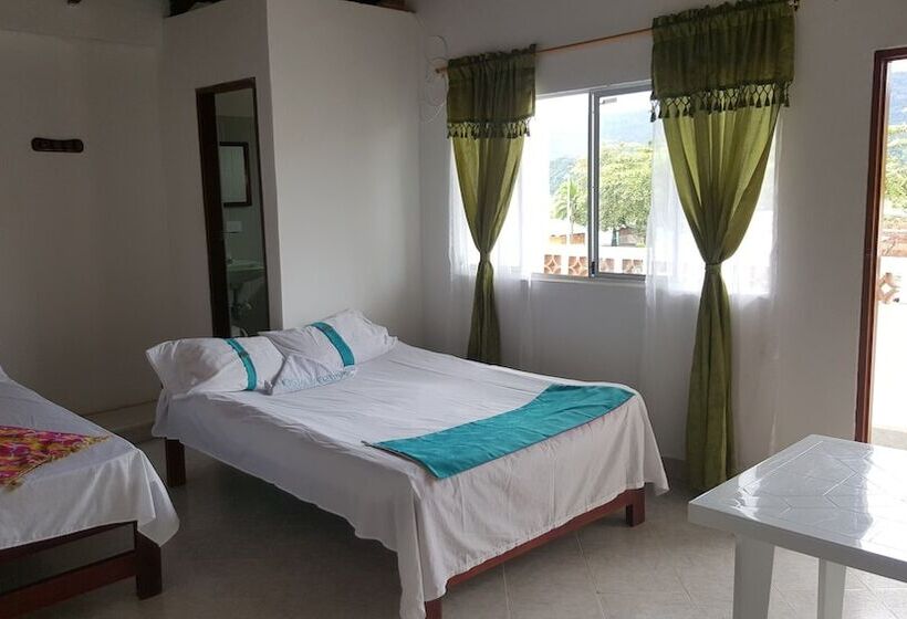 펜션 Hostal Adrimar