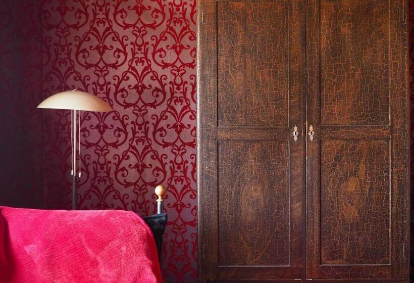 ペンション Hunajakoto