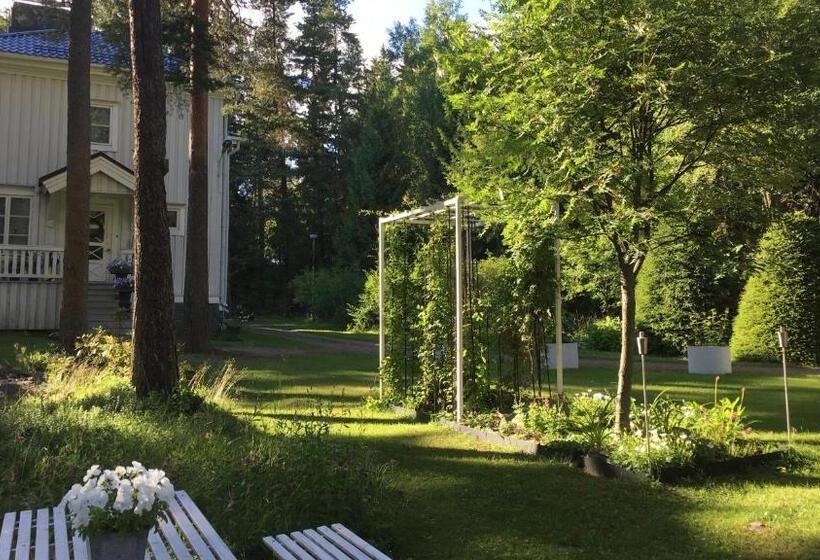 ペンション Hunajakoto