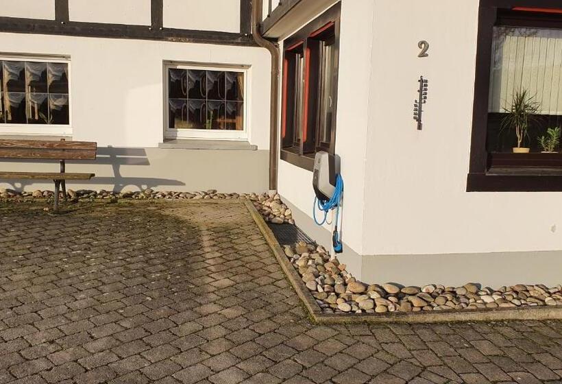 ペンション Landgasthof Rademacher