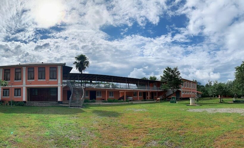 پانسیون Matua Guest House