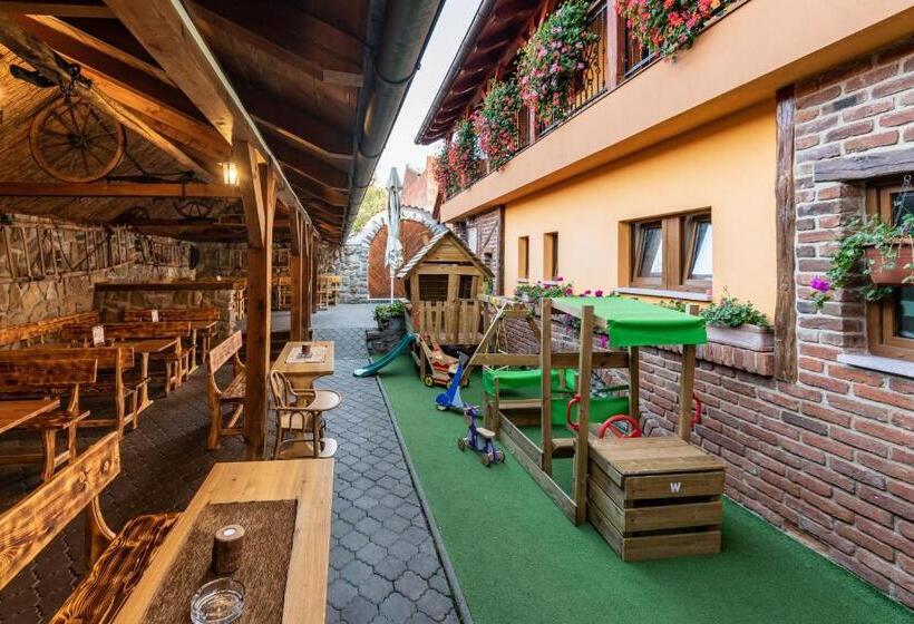 פנסיון Penzion Hluk