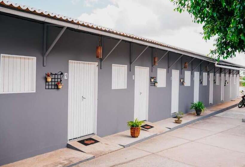 بنسيون Pousada E Restaurante Manaim