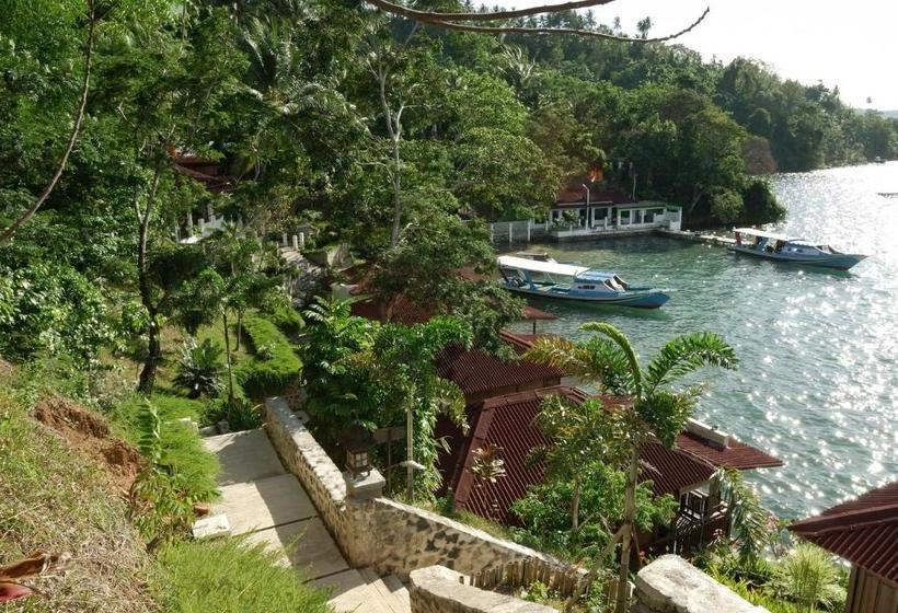 אתר נופש Froggies Divers Lembeh