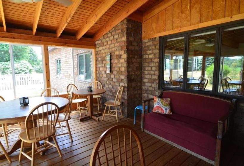 ユースホステル Hop & Vine Inn