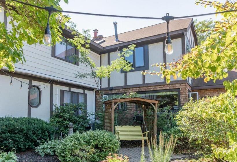 ユースホステル Hop & Vine Inn