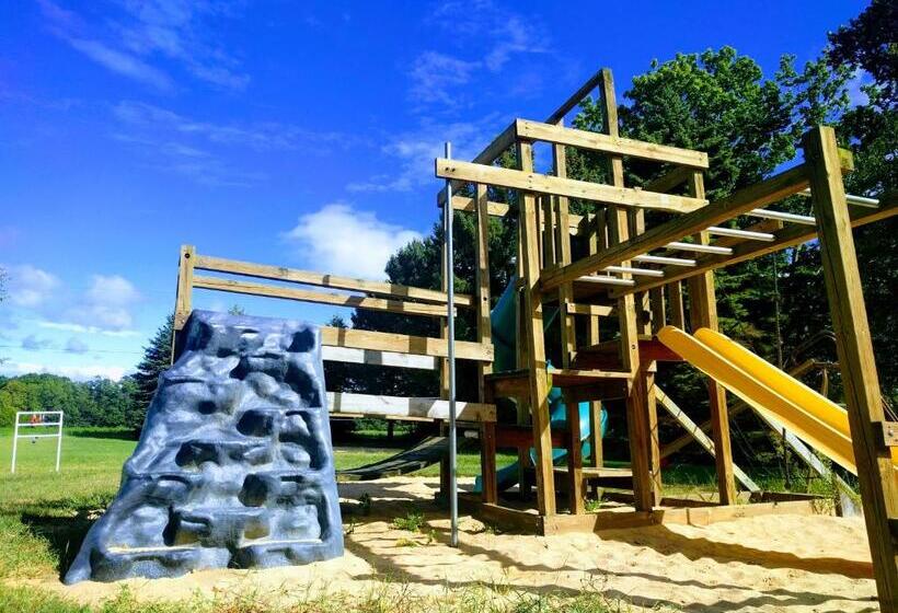 ユースホステル Hop & Vine Inn