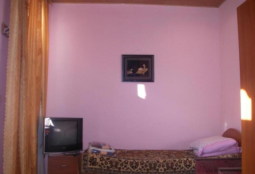 هاستل Inn Sogdiana